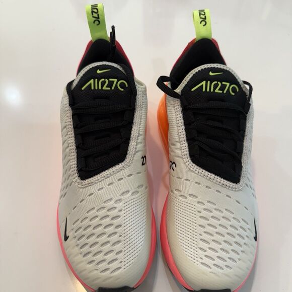 Nike Air Max 270 Summit White Sunset Pulse W Size 5 Brand New fast Shipping - Picture 3 of 9